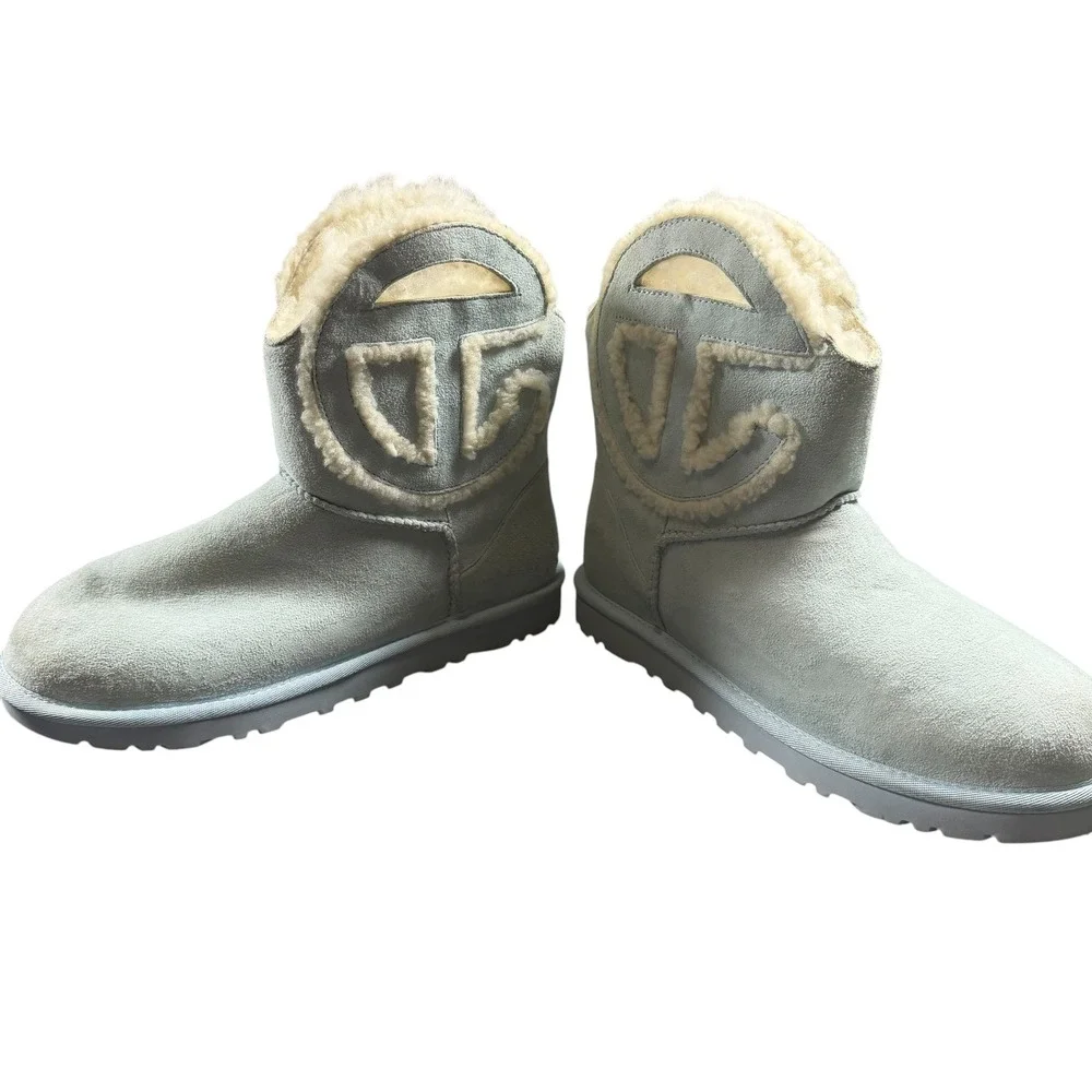 UGG x Telfar‎ Logo Boots Light Blue Suede Shearling 1122991 Mens 8 Womens 10